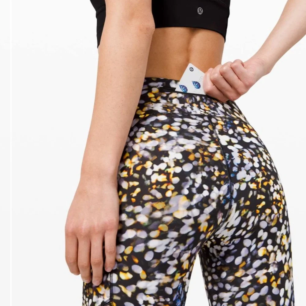 🚨NWT Lululemon Speed Up Tight 28